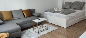 Privatzimmer-2 in Ruhiger Lage 9min von HBH